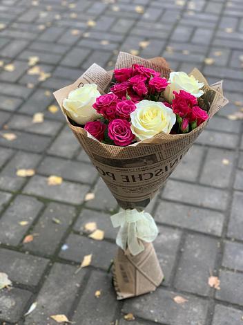 Букет цветов из: Розы в Авдон